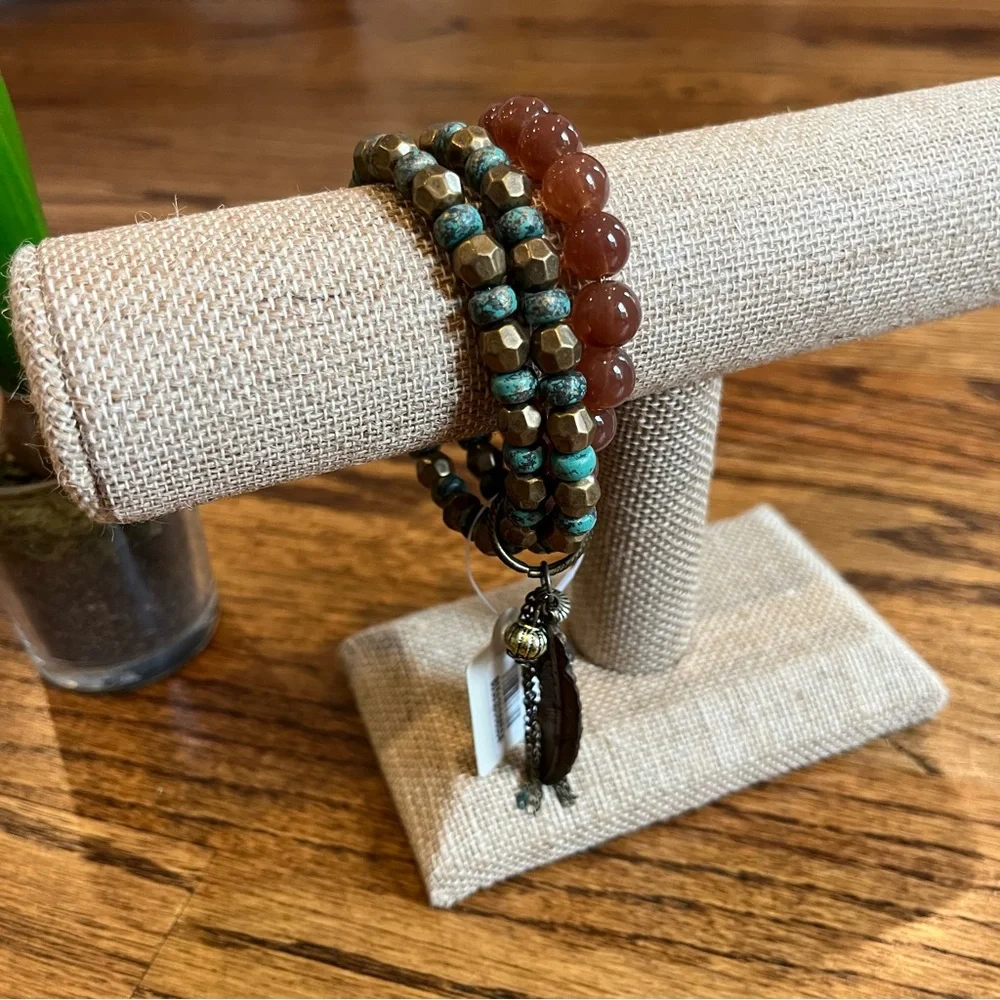 Ole 3 Strand Stretch Beaded Bracelet Set with Charms - Picture 4 of 6